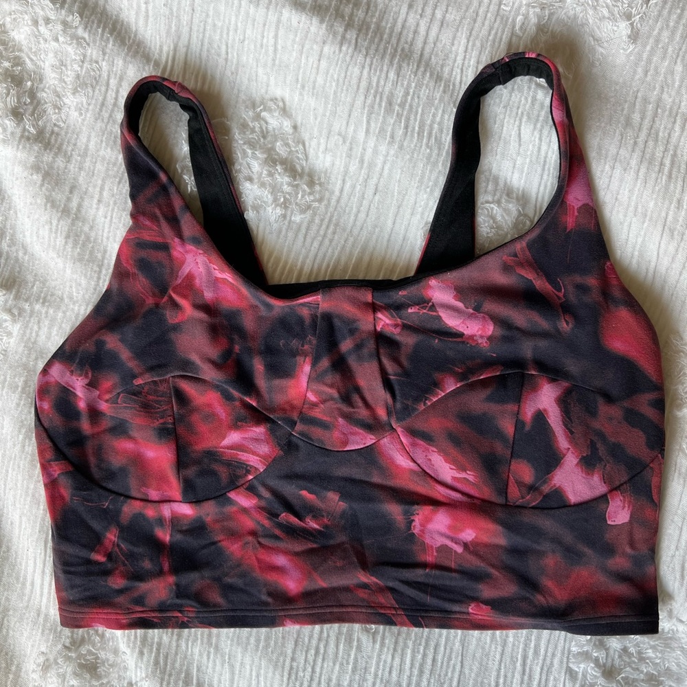 Lululemon top. Size 8